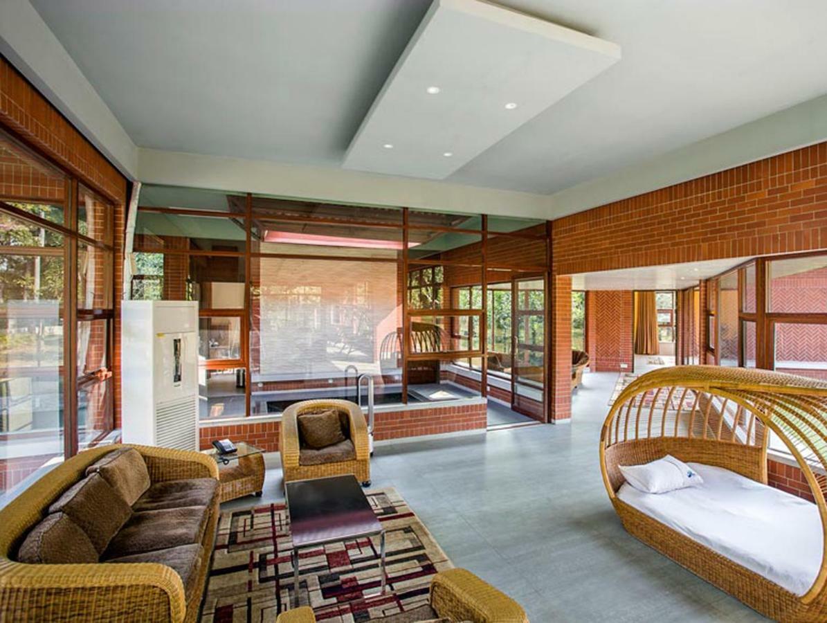 Sarah Resort Gazipur Exterior foto