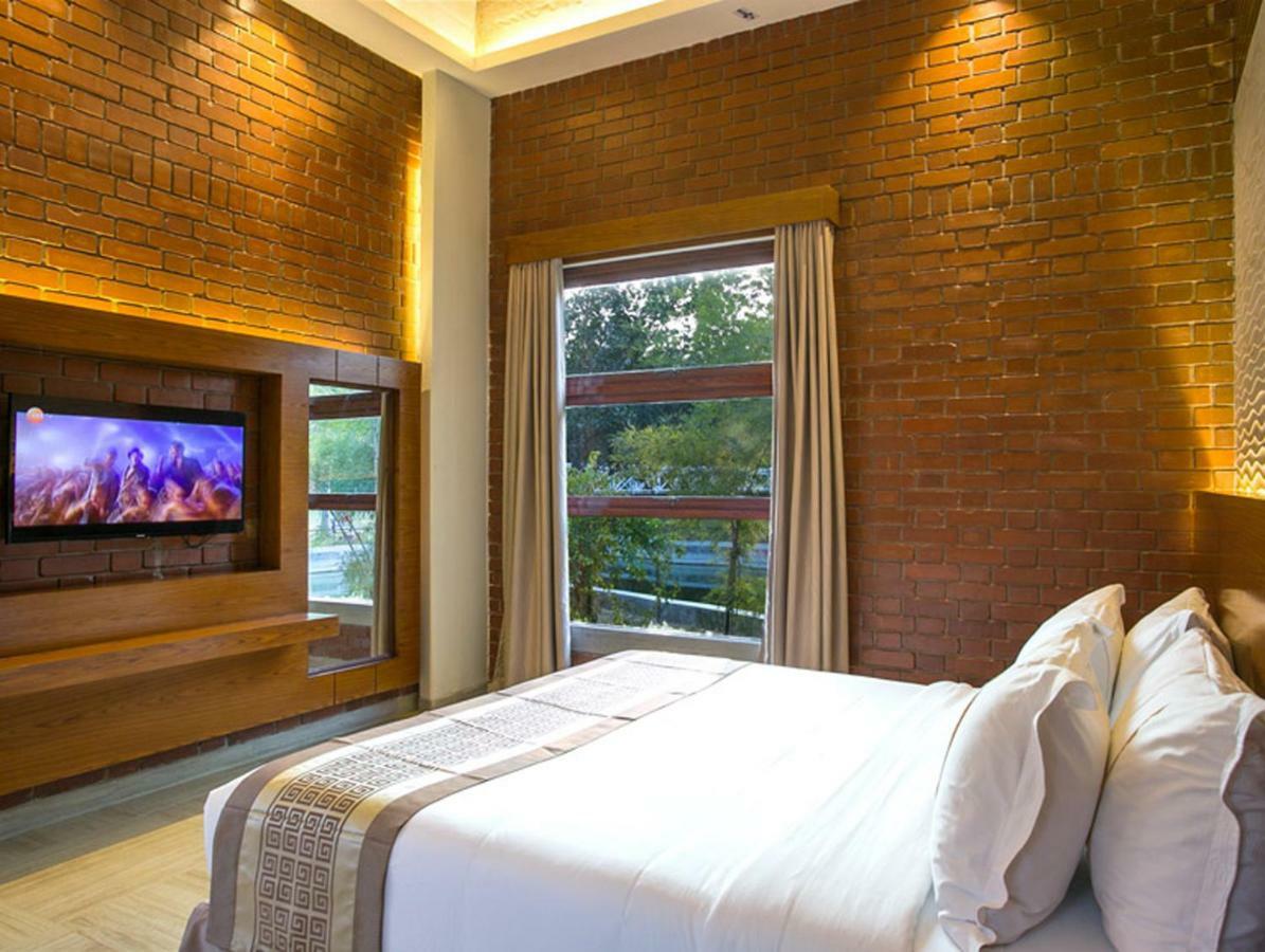 Sarah Resort Gazipur Exterior foto