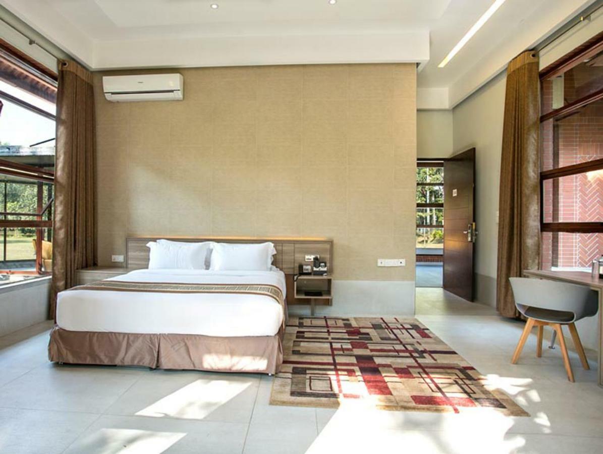 Sarah Resort Gazipur Exterior foto